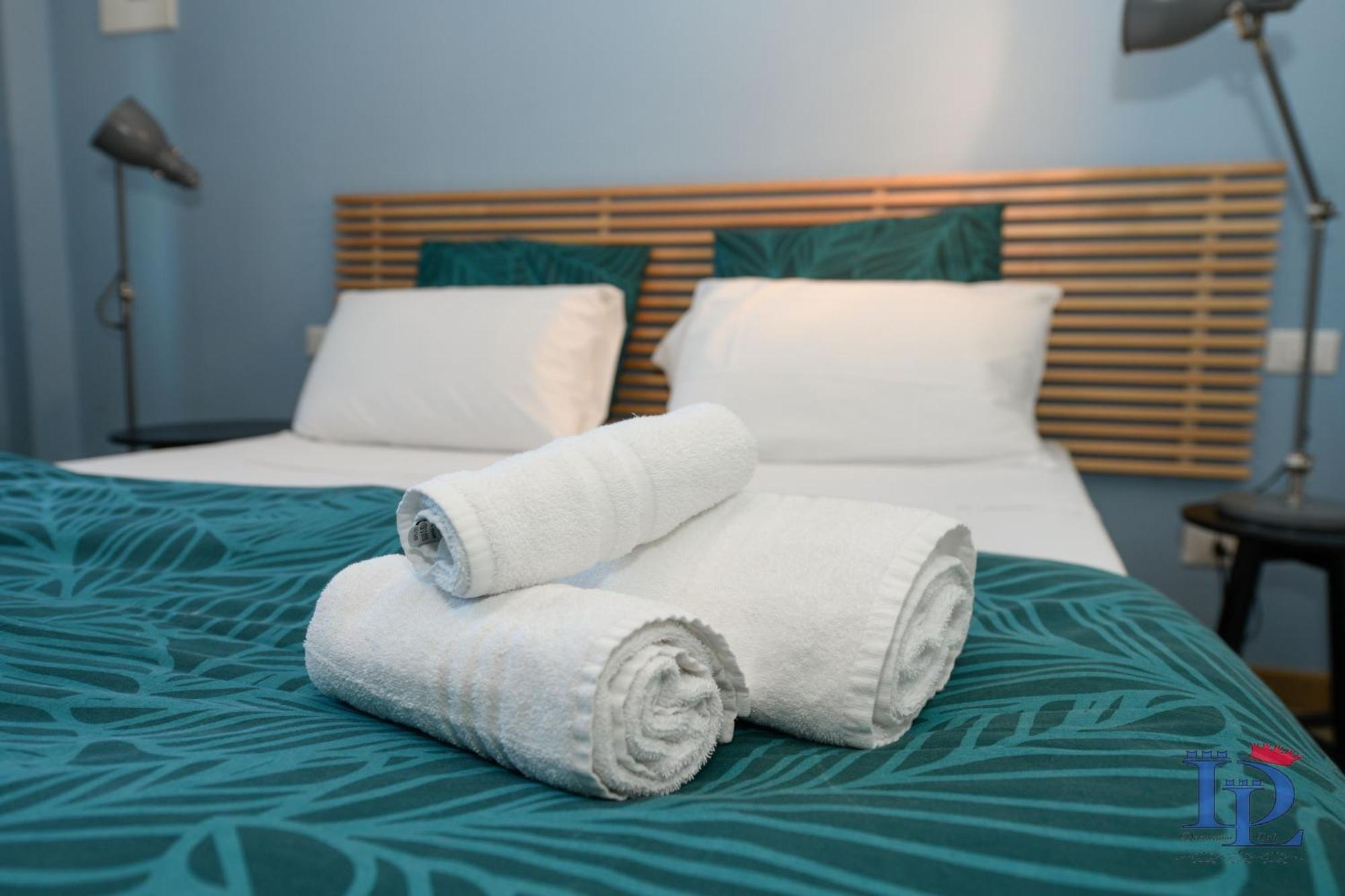 Desenzanoloft Official Partner Marriott Homes & Villas - Smiling In Desenzano Lake View Desenzano del Garda Zewnętrze zdjęcie